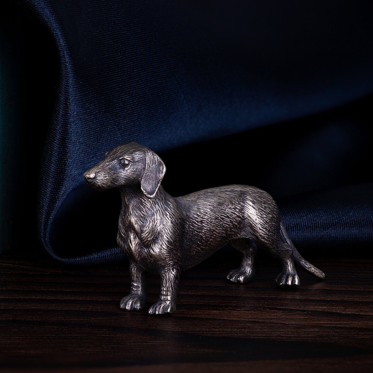 Dachshund Sculpture - Oliver Roberts Jewellery