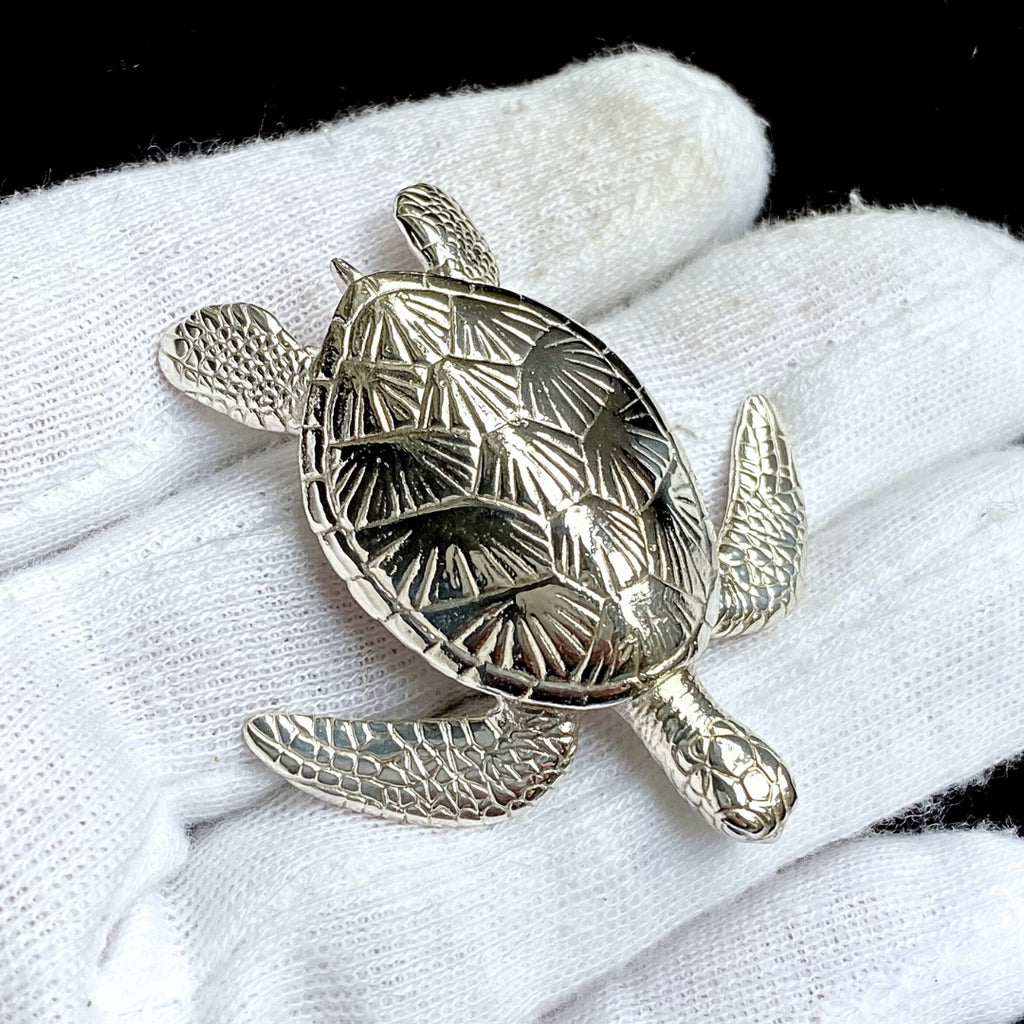 Sea Turtle Sculpture - Oliver Roberts Jewellery