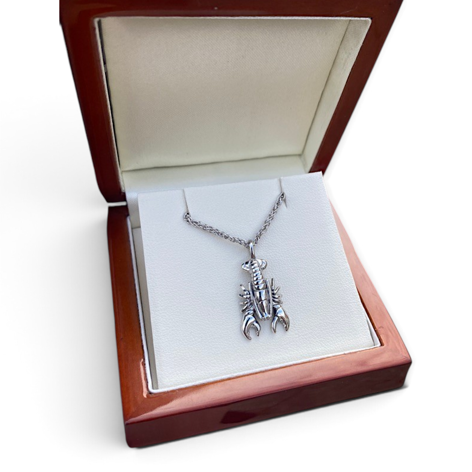 Lobster Necklace (18ct White Gold)